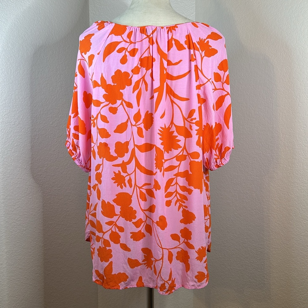 TALBOTS Red & Pink ELBOW SLEEVE TOP - SILHOUETTE GARDEN Size Large NWOT - Picture 3 of 10